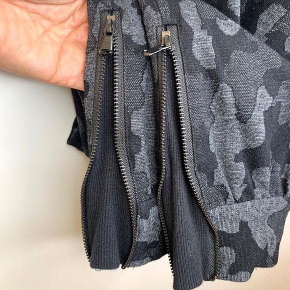 DAVID LERNER x Revolve Faux Leather‎ Camouflage Moto Jogger Sz M - Picture 9 of 13